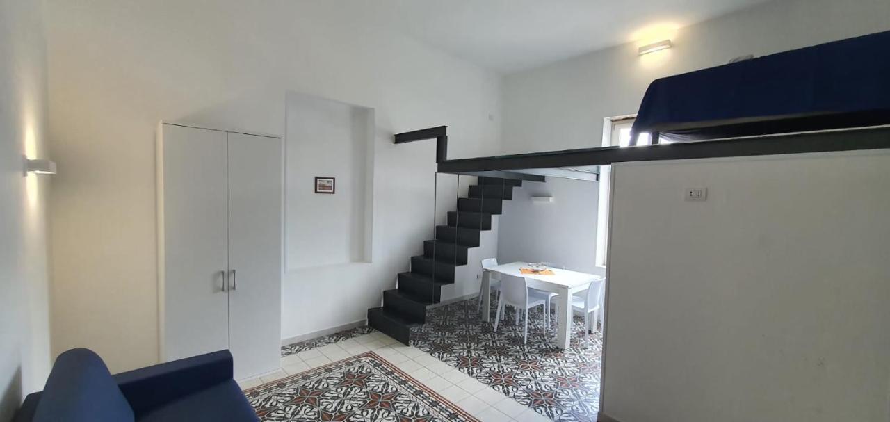 Le Suite del Castello Castellammare di Stabia Esterno foto